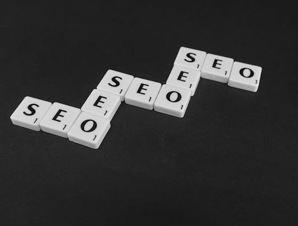 Boostez votre visibilité en ligne grâce au SEO à Grenoble